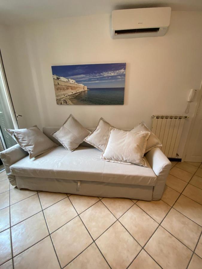 Be Happy Apartment Monopoli Luaran gambar
